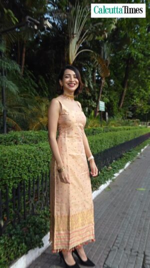Plabita Borthakur Instagram - From Assam to Bengal, it’s double the joy! 🌸🌾
#PlabitaBorthakur sends warm wishes on #Bihu and #PoilaBaisakh — celebrating roots, rhythms, and new beginnings. ❤️✨

#ShubhoNoboborsho #HappyBihu #FestiveVibes #CulturalBlend #PlabitaBorthakur #calcuttatimes