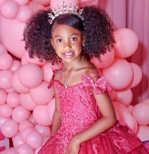 Porsha Williams Instagram - 👸🏾Party 2 Of Princess “PJ” @pilarjhena Epic 6th Birthday Bash💞🩷🎉🎉 Big Thank you to all family & friends for celebrating with us and alllll your wonderful gifts 🩷 We Love you !!