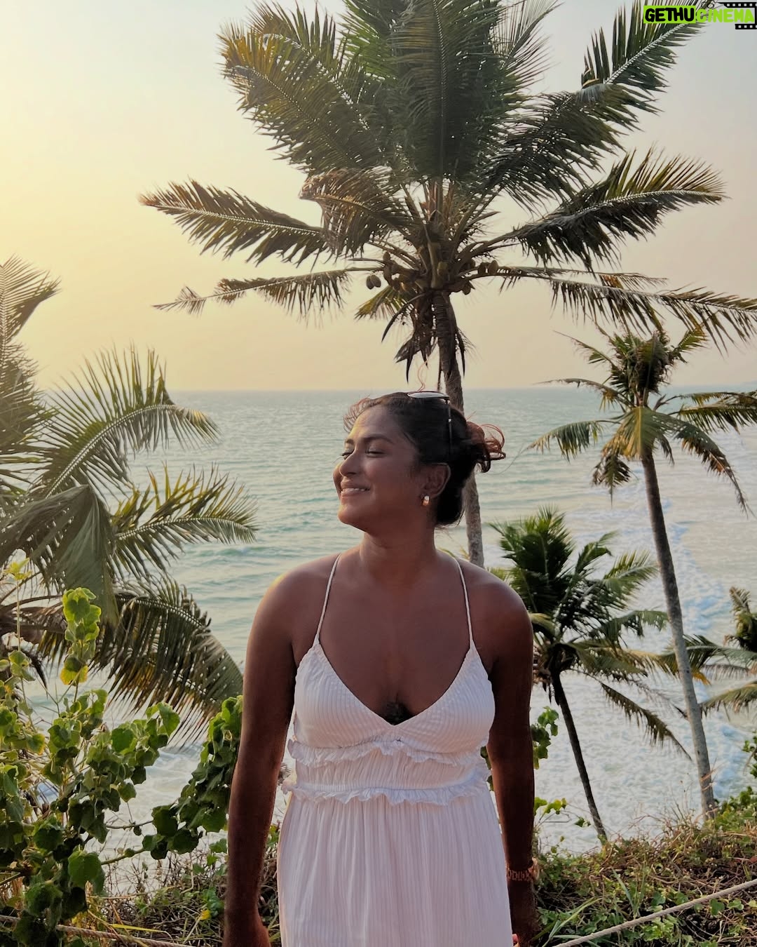 Poulomi Das - 5.6K Likes - Photo dump from Varkala 🏖️🌊☀️🌴🐠🍍