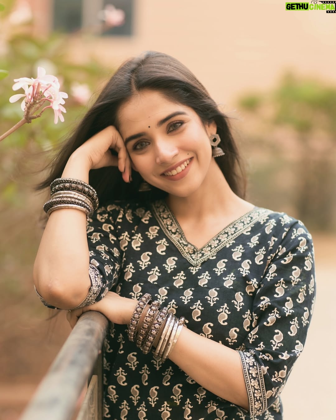Pratiksha Honmukhe - 126.7K Likes - 🦋💙🧞♂️
@gohil_jeet
#instagram#explore#explorepage