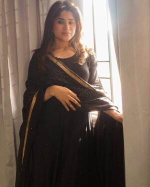 Preeti Singh Instagram - Simplicity is the ultimate sophistication.
.
.

.
.
#explore #fyp