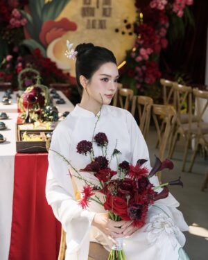 Quỳnh Lương Instagram - Cô dâu xinh 🤭🤭🤭