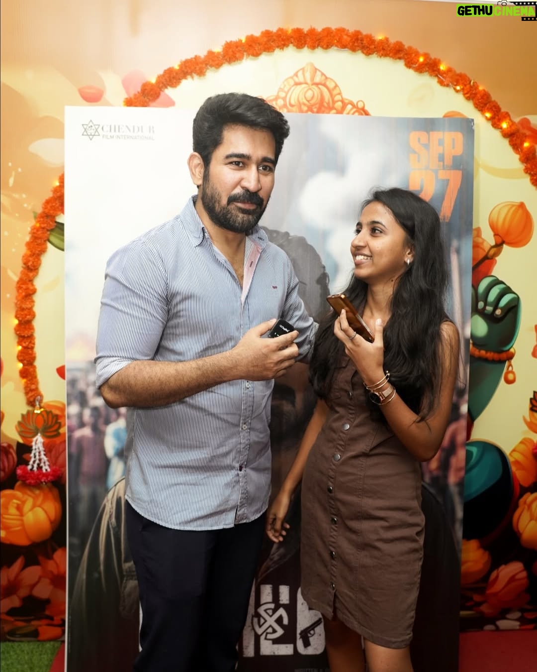 RJ Dimple - 11.8K Likes - @vijayantony ❤️
.
.
.
With the one and only 'Vibe Antony' ✅
.
#vijayantony