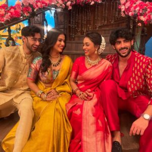 Rachanaa Parulkar Instagram - Just US 🧿🤲🏼❣️🫶🏼

#PriRud#RuhAli#PyaarKiiRaahein#DangalTv#Work#CoActors#Bliss#Happiness#Joy#Abundance#Peace#Gratitude