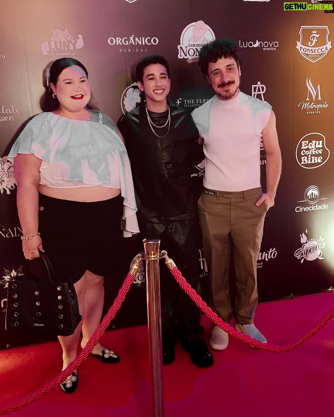 Rafaela Ferreira - 2.1K Likes - Aniversário de 18 anos do @joaopedrodelfino 🎉
A festa foi delícia, gostoso demais reencontrar esse povo lindo e matar as saudades do @buffetmetropoleoficial onde comemorei o #30tãodarafa em 2019. ❤️