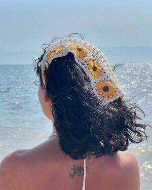 Rakeen Saad Instagram - 🌻🌞🐚🌊🤍🕊️