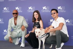 Rakeen Saad Instagram - More photos from @labiennale photocall .. I am so happy and proud to be here and to be representing my beloved egypt.  I feel very thankful for being part of this film working with all of our amazing cast and crew .. كتييييييير بحبكم 🥹😍♥️📽️✨🙏🏼

Photographed by @iamyoussefbo  @hamedz199 

Huge thanks to my amazing stylist @yasminekenawi for putting this together ♥️😍✨

Hair: @beautick_official 
Outfit: @nafsikaskourti
Jewelry: @oh.em.jay