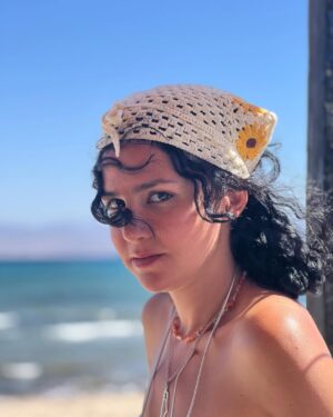 Rakeen Saad Instagram - 🌻🌞🐚🌊🤍🕊️