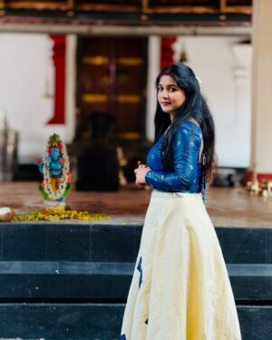 Raksha Raj Instagram - 💙✨
.
👗: @hom_meboutique 
.
.
.
#vishu2025 #vishu #traditional #temple
