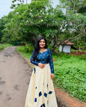 Raksha Raj Instagram - 💙✨
.
👗: @hom_meboutique 
.
.
.
#vishu2025 #vishu #traditional #temple