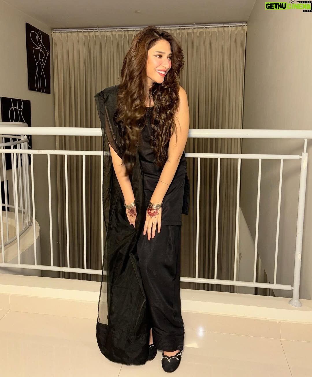 Ramsha Khan - 145.9K Likes - Chand raat Mubarak 🌙