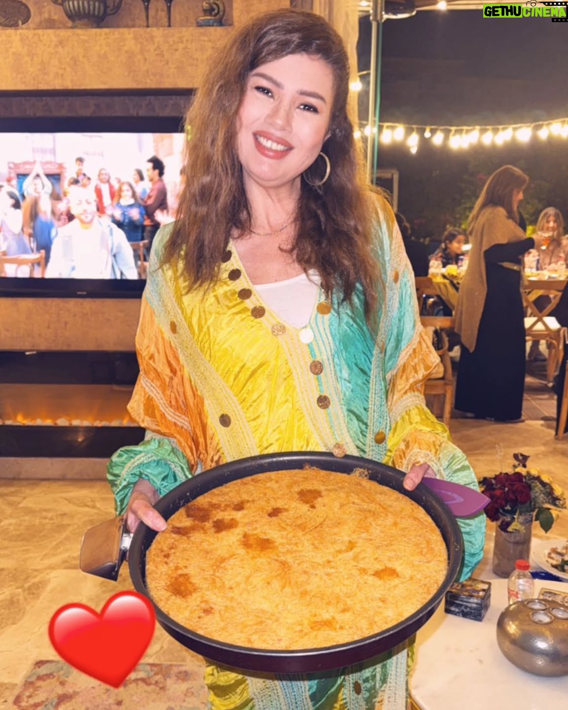 Rania Farid Shawki - 1.2K Likes - صنع ايديا و حياة عنيا 😍كنافة بيتي
#رانيا_فريد_شوقي #رمضان_كريم