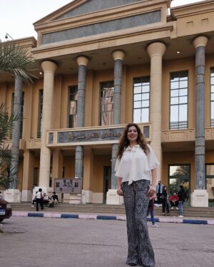 Rania Farid Shawki Instagram - ارشيف الذكريات المعهد العالي للفنون المسرحيه 😍💘 حبيت ازور المكان اللي درست فيه استرجع الذكريات الجميله 😍