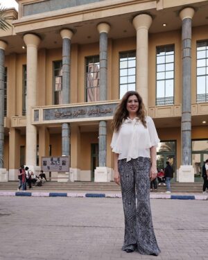 Rania Farid Shawki Instagram - ارشيف الذكريات المعهد العالي للفنون المسرحيه 😍💘 حبيت ازور المكان اللي درست فيه استرجع الذكريات الجميله 😍