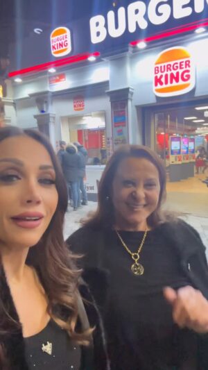 Rania Salwan Instagram - #القدر #raniasalwan #actress #Istanbul #mbc1 #shahid