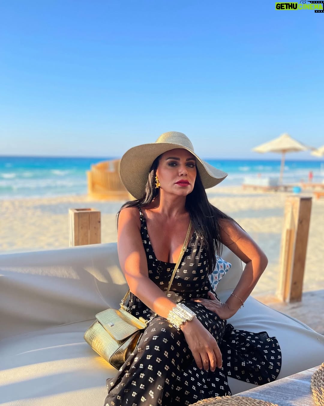 Rania Youssef - 41.4K Likes - In summer air 🌞🌊
#rania_youssef