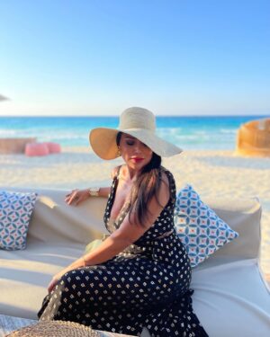 Rania Youssef Instagram - In summer air 🌞🌊

#rania_youssef