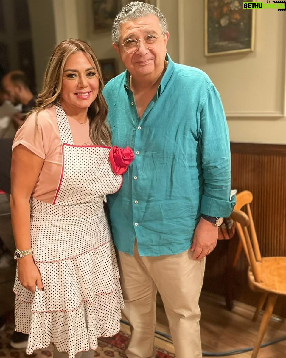 Rania Youssef - 57.3K Likes - تفتكرو عبلة هتعمل ايه تاني في ابراهيم و هتنجح تتجوزه ولا لا؟ 😉
@shahid.vod
#موضوع_عائلي #رانيا_يوسف #raniayoussef
