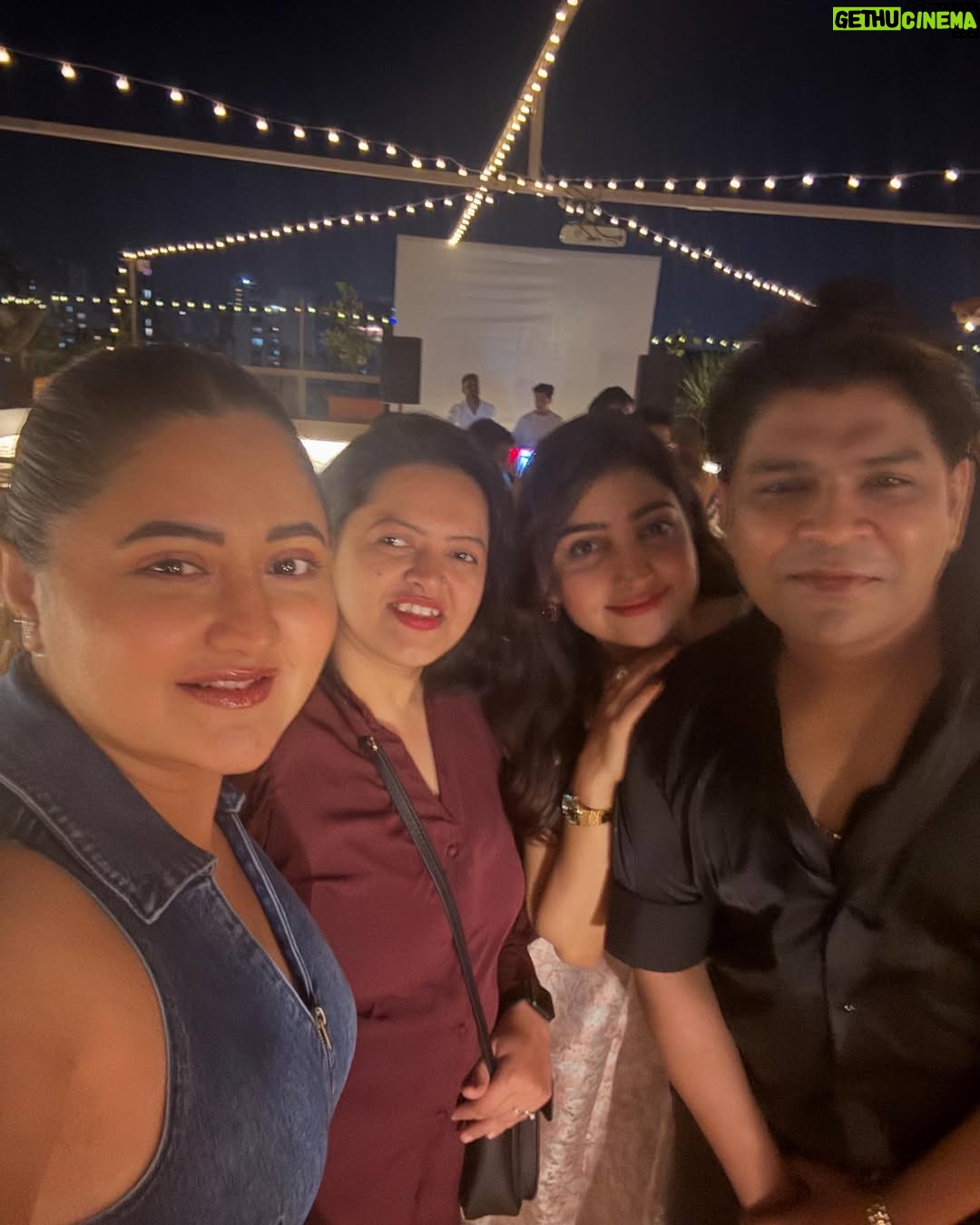 Rashami Desai - 246.1K Likes - 10/10 memories with the best people…
.
.
Ps : love the song ❤️ dost ka gaana 🧿 morn success to you
.
.
#rashamidesai #rashamians #diva #throwbacktime #whatmoreispossible #love #rythamicrashami💃🏻 #life #immagical✨🧞♀️🦄