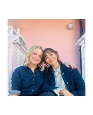 Rashida Jones Instagram - Always a good hang with my forever Amy
@goodhangwithamy