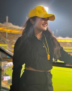 Actress Raveena Daha HD Photos and Wallpapers September 2025