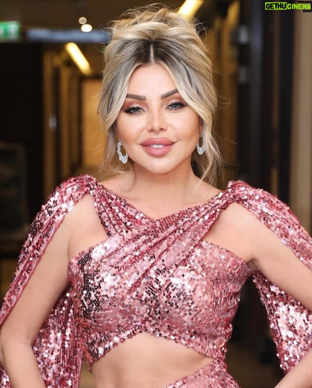 Razan Moughrabi - 3.6K Likes - Superstar Razan stunned at the Miss Eco International 2024 event draped in my latest creations of Ahmed Abdullah Couture 2024.
Haute couture @ahmedabdullah_official
Miss Eco International 2024
@missecointernational
Jewellery @mahmoudelsirganyjoailliers
Makeup & hairstyle @alsagheersalons
@mostafaalsagheer
Photography @shodshod.official
#MissEcoInternational #FashionIcon
#superstar
#razan