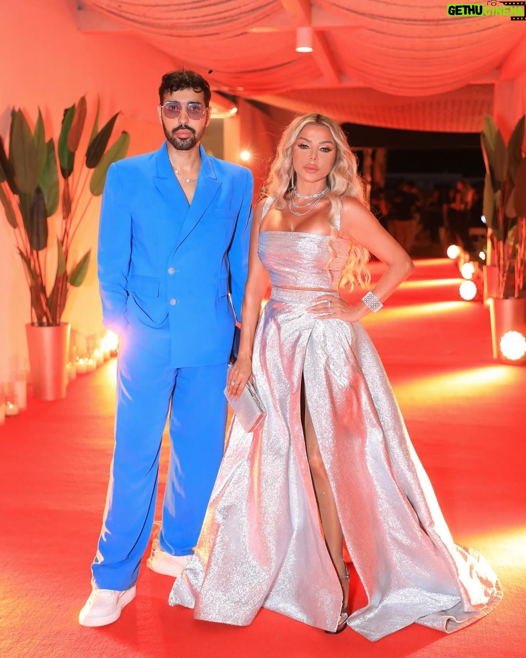 Razan Moughrabi - 1.2K Likes - The Night Is Ours 💫✨
@razanelmoghrabi