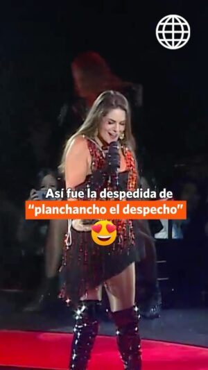 Rebeca Escribens Instagram - ¡FELICIDADES! 🤩 La temporada de “Planchando el Despecho” llegó a su fin por todo lo alto. ¡No te pierdas este divertido video que resume los mejores momentos de la noche!

#AméricaEspectáculos @aespectaculos de lunes a viernes a las 9:10 a.m.

[Suscríbete y mira el capítulo completo en #tvGO] [Link en la BIO ↑]