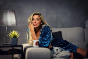 Reem Mustafa Instagram - Happy New Year🦋
Have Faith Stay Positive Be Grateful & Let’s welcome 2021 with Hope & Love 
May all your Dreams come True 🤍