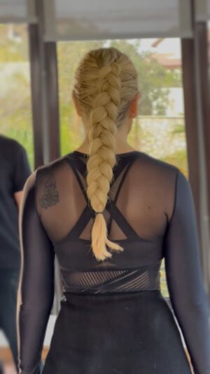 Reem Mustafa Instagram - When you are lucky enough with your Team
Behind the scenes made by @ahmed__mounir 
Makeup @bydanakhedr 
Stylist @islam.mitwally 
Assistants @kanomarwa @mona_bassiouni