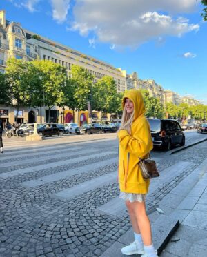 Reem Mustafa Instagram - 💛