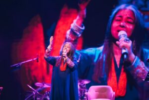 Rekha Bhardwaj Instagram - A night to remember, Bhopal.
Love you, my dostums!
Thank you for all the ❤️ 
See you again soon!

-Love, @rekha_bhardwaj

📸 - @peppered_yolk

#RekhaBhardwaj #RekhaBhardwajLive #LiveinBhopal #RaagFest