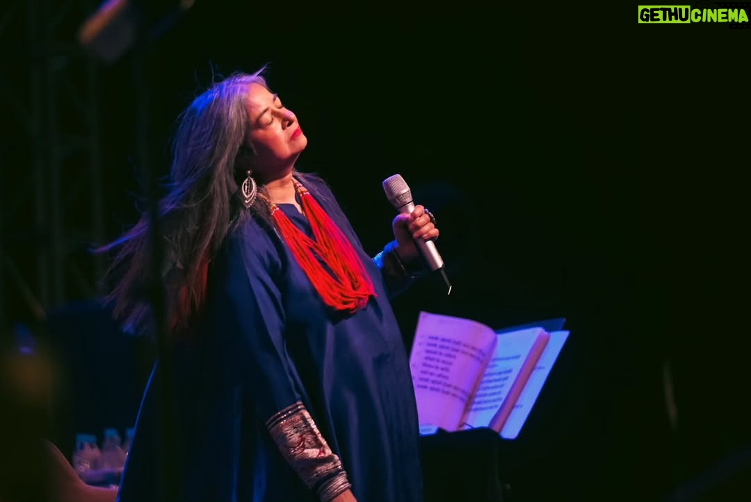 Rekha Bhardwaj - 1.7K Likes - A night to remember, Bhopal.
Love you, my dostums!
Thank you for all the ❤️
See you again soon!
-Love, @rekha_bhardwaj
📸 - @peppered_yolk
#RekhaBhardwaj #RekhaBhardwajLive #LiveinBhopal #RaagFest