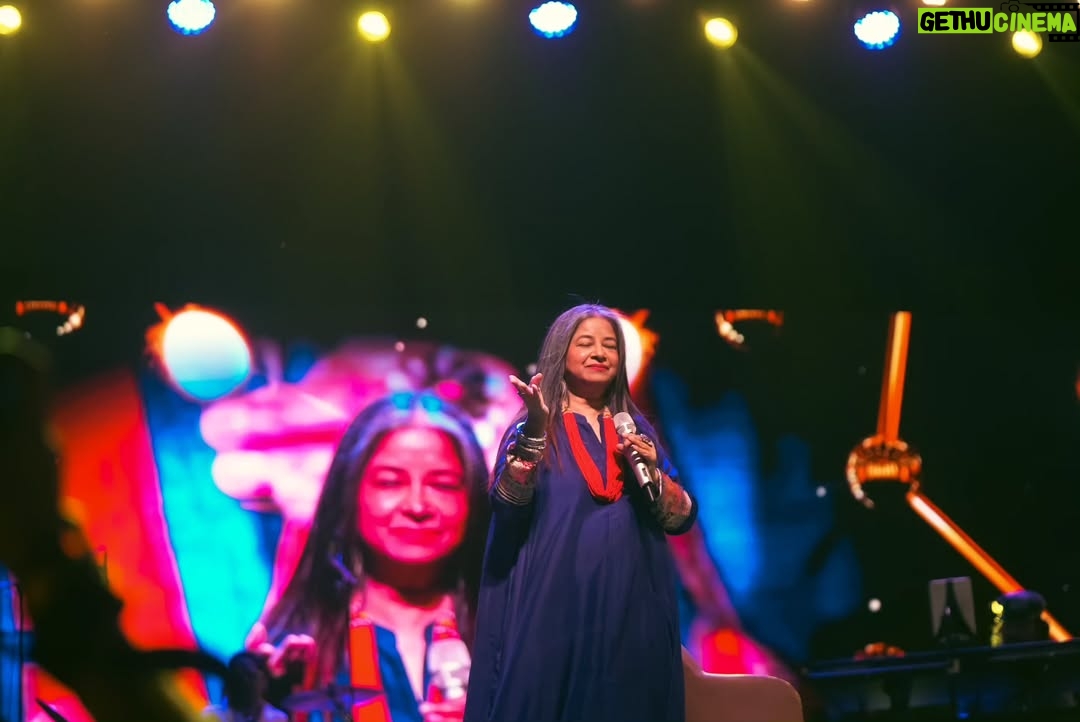 Rekha Bhardwaj - 1.7K Likes - A night to remember, Bhopal.
Love you, my dostums!
Thank you for all the ❤️
See you again soon!
-Love, @rekha_bhardwaj
📸 - @peppered_yolk
#RekhaBhardwaj #RekhaBhardwajLive #LiveinBhopal #RaagFest
