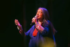 Rekha Bhardwaj Instagram - A night to remember, Bhopal.
Love you, my dostums!
Thank you for all the ❤️ 
See you again soon!

-Love, @rekha_bhardwaj

📸 - @peppered_yolk

#RekhaBhardwaj #RekhaBhardwajLive #LiveinBhopal #RaagFest
