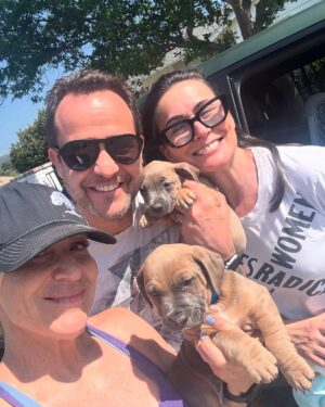 Rena Sofer Instagram - ANOTHER SUNDAY FREEDOM RIDE!!! When @lisachiarelli calls we do our best to come running! It’s been a tough week for us (me and @sbookstaver ) and we thought we’d just have a lazy Sunday but when 5 puppies (6-7 weeks old) were dumped in a cardboard box and left all alone  we jumped at the chance to transport 2 to the rescue! The other three went to a different rescue. ALL ARE SAFE. These two are JUJU ( the boy) and Bee (the girl) and they are resting with their foster (NOT US) and will be available for adoption in a couple of weeks!!! Go to @lisachiarelli for applications!! Thank you @hellosouthladogs for getting them out!!!! #foster #fosteringsaveslives #adoptdontshop #freedomride