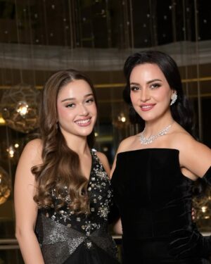 Riham Abdel Ghafour Instagram - My daughter from another mother 🤍from the joy awards.. 📸 @studiolaqtat @er_nouur Love you to the moon and back
