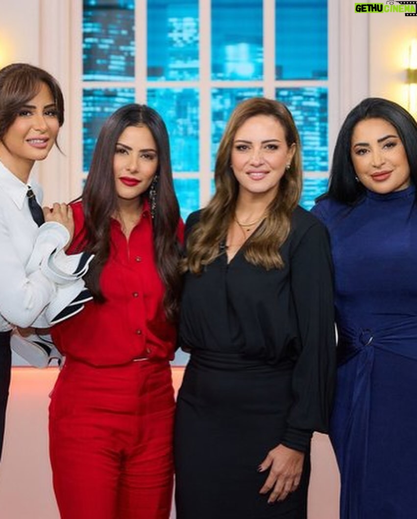 Riham Abdel Ghafour - 24K Likes - Ų§ŁŁŁŲ§Ų±ŲÆŲ© ŲŁŁŁ Ų¶ŁŁŲ© Ł
Ų¹ ŁŁŲ§Ł
ŁŁŲ§Ų¹Ł
Ų§ŁŲ³Ų§Ų¹Ų© Ł©.Ł£Ł Ų¹ŁŁ MBC.. ŁŲ§Ł ŁŁŲ§Ł
Ł
Ł Ų§ŁŁŁŲØ Ų£ŲŖŁ
ŁŁ ŁŲ¹Ų¬ŲØŁŁ
Ų£Ų³Ų£ŁŁŁ
Ų§ŁŁŲ§ŲŖŲŲ© ŁŲ§ŁŲÆŲ¹Ų§Ų” ŁŲ£ŲØŁ..
@najah_almasaeed
@maysanber
@nadabaeshen Styled by @abier_ansary
Dress @miojofficial
Make up @makeupbyrazanabuhadeer
Hair dresser @assim_hair_stylist