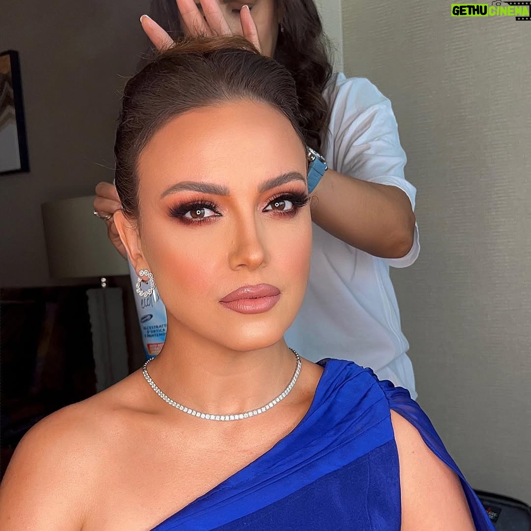 Riham Abdel Ghafour - 40.2K Likes - Through back from the lovely night ( ŲŖŁŲ±ŁŁ
Ų§ŁŲ¹ŲøŁŁ
ŁŲ§ŁŁ Ų“ŁŁŲÆŲ©)
Dress @saraonsiofficial Jewleries @elmawardyjewelry Make up @manargamilmakeupartist Hair @ebtssam_hair