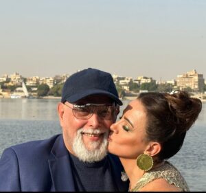 Riham Abdel Ghafour Instagram - ياخد من عمري ويعطي لك يا حبيبي ❤️