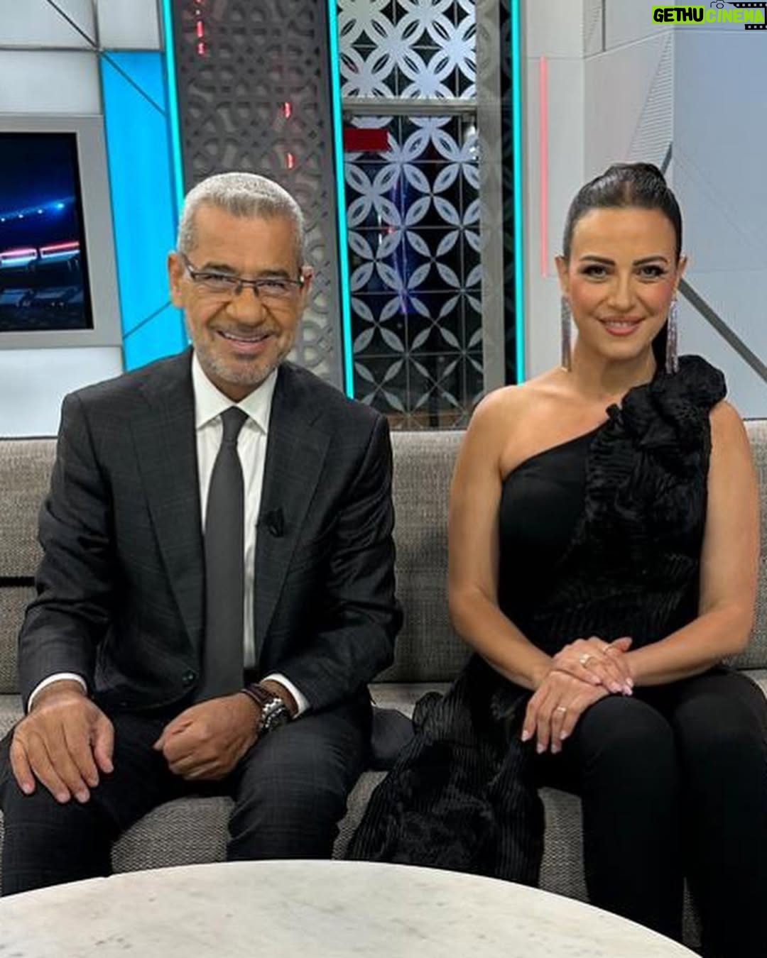 Riham Abdel Ghafour - 14.5K Likes - سعدت وإتشرفت بلقائي مع الأستاذ الكبير مصطفي الآغا في برنامج صدا الملاعب علي MBC .. إستمعت ضحكت إتأثرت شكراً علي الإستضافة الكريمة والوقت الممتع @mustafa_agha1 ،.