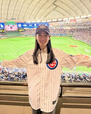 Rika Izumi Instagram - MLB初観戦！⚾️
開幕戦へ行ってきました〜✨
最高の雰囲気を堪能できて幸せでした‼︎

@mlb @mlbjapan #MLB#mlbtokyoseries
