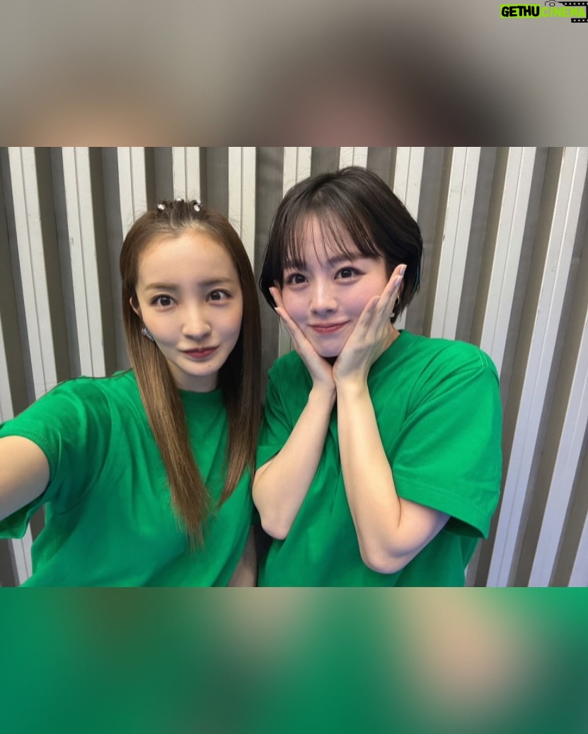 Rikka Ihara - 37K Likes - 遅くなりましたが
9人ダンス日本一決定戦
ありがとうございました。
頼りないリーダーでしたが、任せていただけたこと、素敵なメンバーと踊れたこと、宝物のような出会いと時間がまた1つ増えました。
本気で悔しい。と思えるくらい必死に取り組めるものに、大人になってから出会えるのは本当に貴重なことだなぁと。
これからも本気になれるものを、前のめりに探して、選びとっていきたいと思いまする。
全員まるっと一生懸命でとってもカッコよかった。大リスペクト!!
