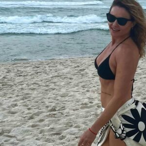 Rita Guedes Instagram - Terminou esse domingo maravilhoso! 🌈 Uma ótima semana pra vocês , com fé e energia boa .

“ O fraco jamais perdoa . O perdão é uma das características do forte “ (Mahatma Gandhi)