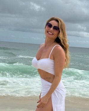 Rita Guedes Instagram - Meu carnaval esse ano foi tranquilo , descanso , praia , sol e mar :) E como foi o carnaval de vocês ?