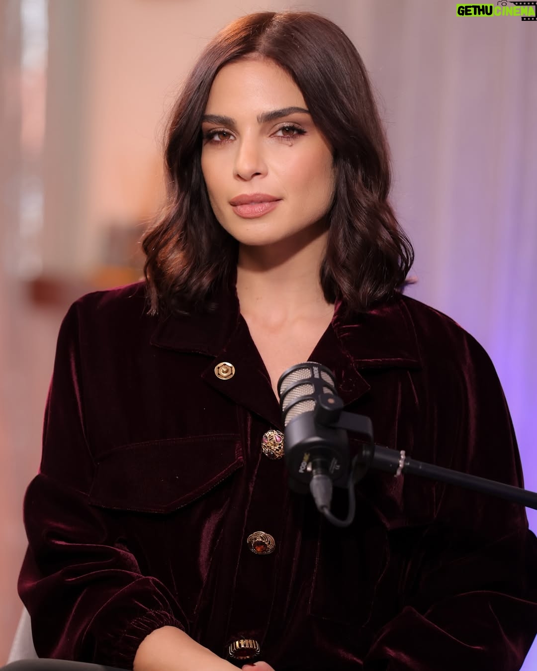 Rita Hayek - 4K Likes - ‼️Link in Bio‼️ So many things I wanted to talk about and it all came out during this heartfelt conversation at my place with @joumanaboueid #yalla_ne7ki at 9PM on @lbctv 🤍
إشيا كتير كان عبالي إحكي فيا، حكيتها مع جومانا بو عيد #يلا_نحكي
اللّيلة عال٩ عال@lbctv
@blueforburgundy
@eliashanna.mua
@sarah.keyrouz
#ritahayek #ريتا_حايك #podcast #joumanaboueid