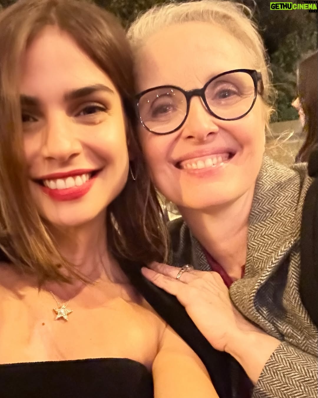 Rita Hayek - 5.5K Likes - صرلي أكتر من شهر بدّي شارك هالخبر معكن،ب١٦ أيلول الماضي كانت ليلة إفتتاح فيلم "البرابرة" بباريس. أوّل فيلم فرنسي بشارك فيه مع مخرجة كنت إحلم إتعرّف عليها جولي دلبي. بعد ليلة الافتتاح كنت بعدني عايشة الحلم و صارت ضربة البايحرز بلبنان. هالضّربة شالتني من حلمي و رجّعتني عالواقع..واقع عالم فاقد إنسانيّته. رجعت بأوّل طيّارة علبنان لانّو بهاللّحظة هون كان عبالي كون.
"البرابرة" فيلم إنساني بإمتياز، كتير بيحاكي الوضع اللي عم نعيشوا، فيلم بيحكي عن مدى قدرتنا لتقبّل الاخر و التّعاطف معو بالرّغم من إختلافاتنا. انشالله قريباً بيوصل الفيلم على لبنان..حاليّاً عم ينعرض بفرنسا بأكتر من ٥٠٠ صالة. و بالرّغم من كلّ شي أنا فخورة. 🤍🇱🇧
This is something I wanted to share with you for more than a month now. The Avant-Premiere of “Les barbares” in Paris on the 16th of September. It was a magical night to say the least..A dream come true. My first french movie with a director and actress I look up to @delpy.julie. I was still on a cloud floating the day after the Avant-premiere when the pagers attack happened.
It brought me back to reality, the reality of a world that lost its humanity and its ability to feel empathy. I booked the next flight to Beirut because it’s where I wanted to be with everything that’s happening.
“Les Barbares” is a movie about humanity about our ability to accept others in times of crisis. Its showing now in theaters all over France. A moment of pride despite everything 🤍