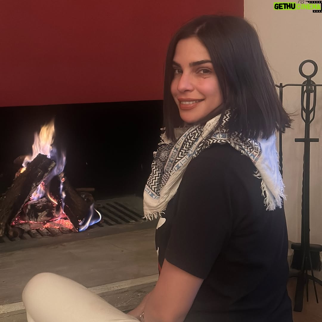 Rita Hayek - 4.7K Likes - لبنان الحلو🇱🇧❄️
#ritahayek #ريتا_حايك #snow #lebanesemountains #faraya #ski #skiinlebanon