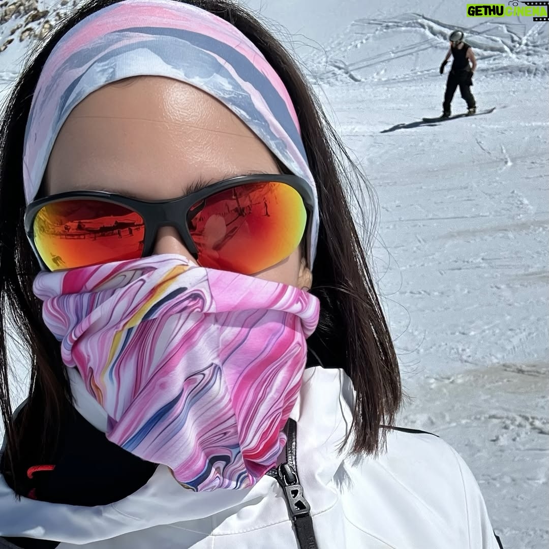 Rita Hayek - 4.7K Likes - لبنان الحلو🇱🇧❄️
#ritahayek #ريتا_حايك #snow #lebanesemountains #faraya #ski #skiinlebanon