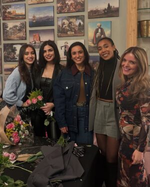 Rita Hayek Instagram - Who run the world?? 🌸🔥
Beauty and brains at this exceptional brunch at @beitkanz with beautiful energy and flowers all around 
@istandforwomen 

#ritahayek #ريتا_حايك #womenempowerment #istandforwomen
